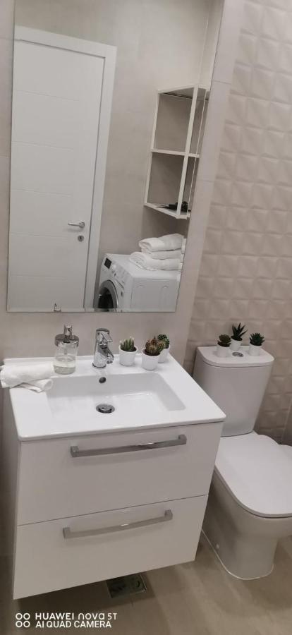 Apartamento Mia!! Self Check-In!! Bucarest Exterior foto